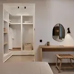 فيلة Aoto كيثنوس