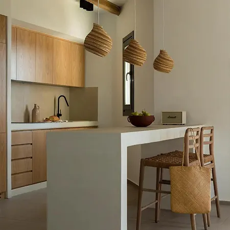 Aoto Kythnos